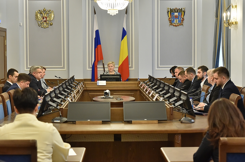 Профильный комитет донского парламента предложил утвердить индексацию социальных выплат в 2024 году