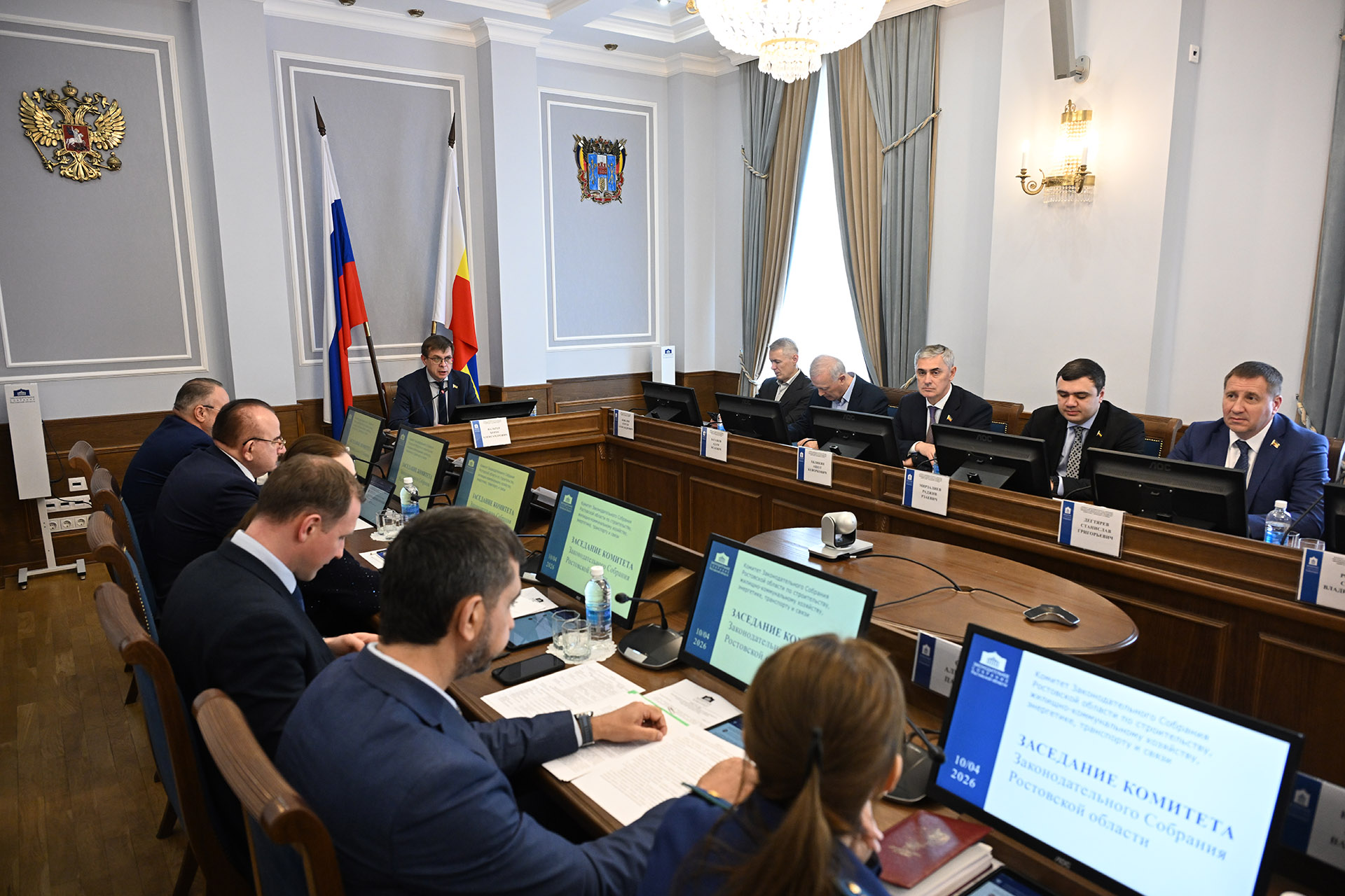 Комитет по строительству поддержал поправки в областные законы о капитальном ремонте и о градостроительной деятельности