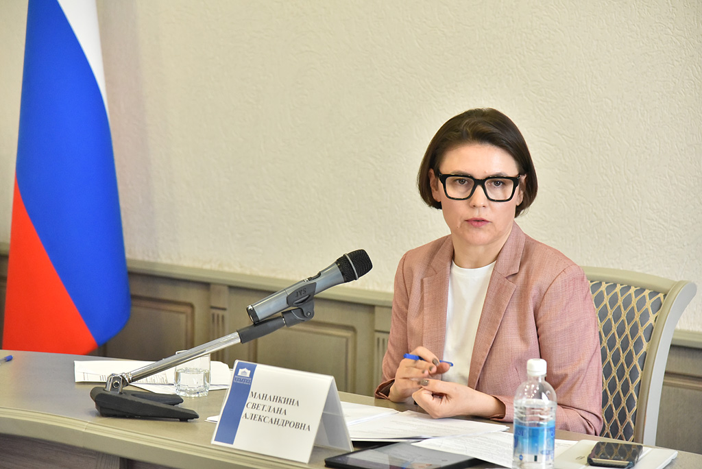 Светлана Мананкина: «Бесплатные земельные участки – востребованное дополнение к мерам поддержки сельских медиков» 