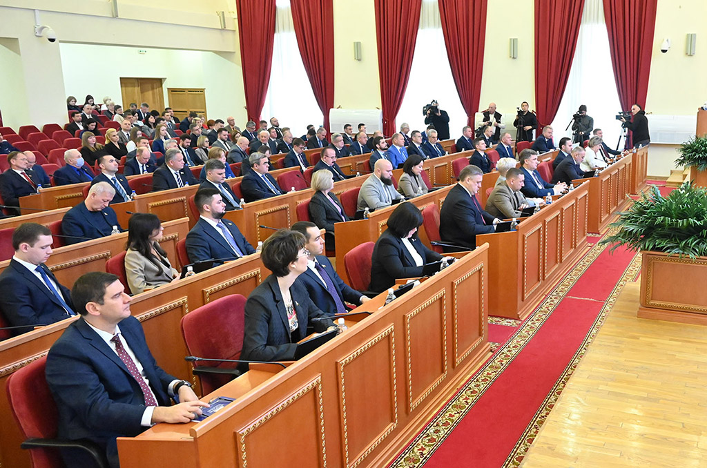 Депутаты Законодательного Собрания Ростовской области помогают учреждениям ЖКХ и спортивным организациям 