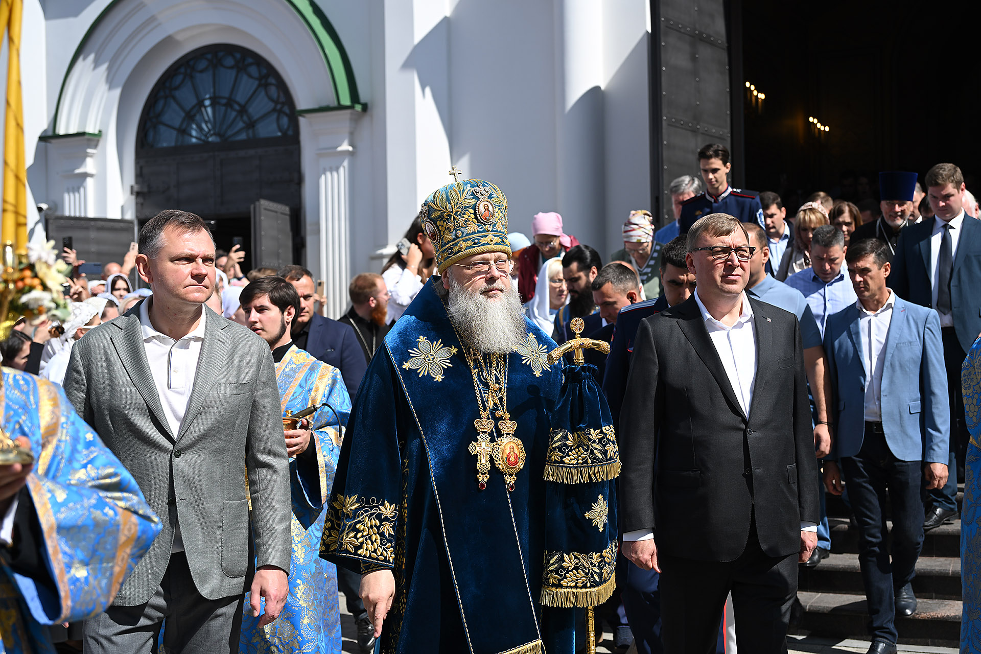 Александр Ищенко поздравил Митрополита Ростовского и Новочеркасского Меркурия с 15-летием служения на донской земле