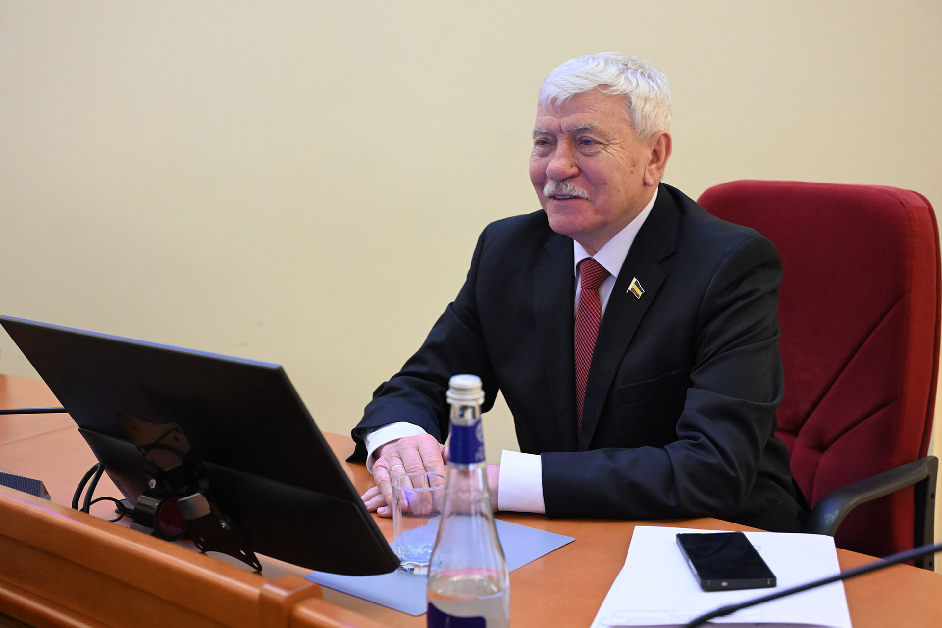 29-е заседание ЗС РО: На региональном уровне расширены меры поддержки матерей-героинь