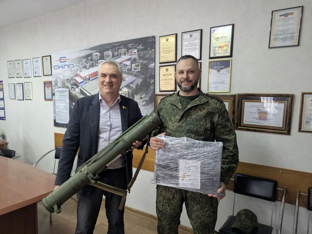 Депутаты донского парламента продолжают оказывать помощь бойцам спецоперации 